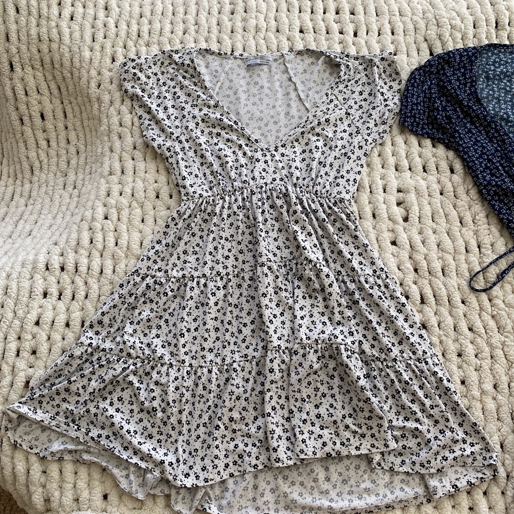 Dress bundle - Picture 2 of 5